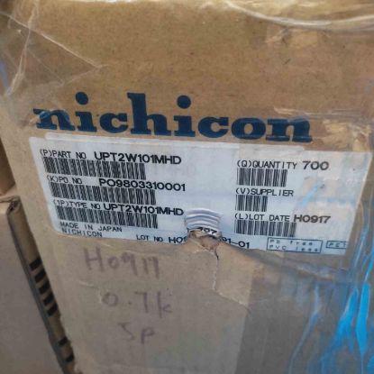 Picture of UPT2W101MHD  100UF 450V 17x40 mm CAPACITOR