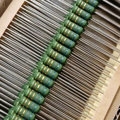 Picture of KNP 2W 6R8 J D T/B  RESISTOR