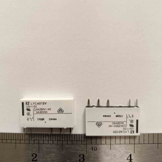 Picture of LYCA012V 12V 6A 1C  RELAY