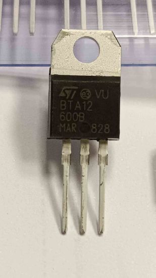 Picture of BTA12-600B 12A 600V 