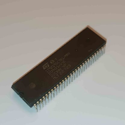 Picture of ST92195C7BL/MRO 