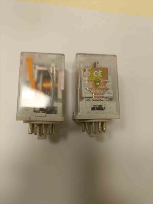 Picture of R15-2013-23-5024-WTL 24VAC 10A 3C 11PIN RELAY