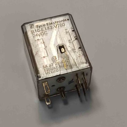 Picture of R10-E1X2-V700 24V 5A DPDT 8PIN RELAY