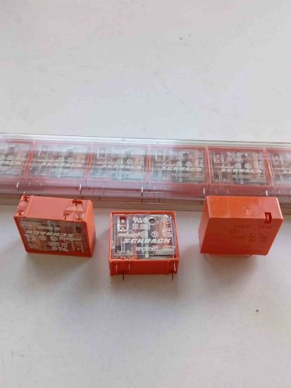 Picture of RP011060 60V 8A 1C 5PIN RELAY