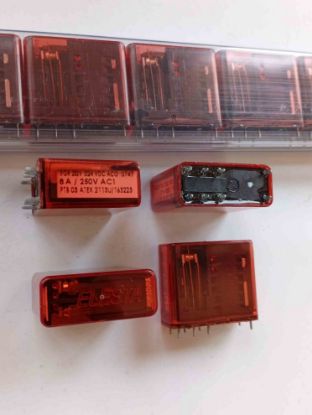 Picture of sgr282v024vdc-24v-8a-2c-relay