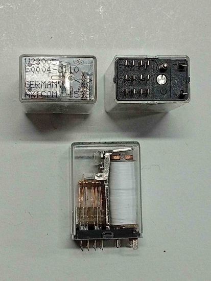 Picture of v23005-b0004-c110-relay