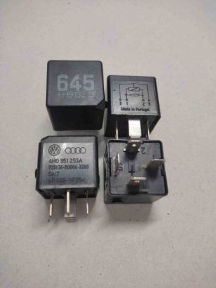 Picture of v23136-b0006-x080-12v-30a-1no-relay