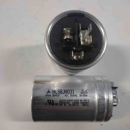 Picture of b32335b3037e53-33uf5uf-380vac-capacitor