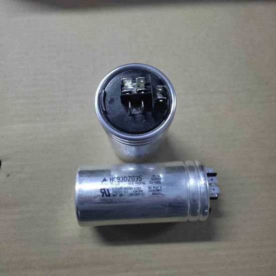Picture of b32335b5040e53-3556440-capacitor