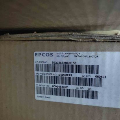 Picture of b32335b5040e53-3556440-capacitor-2