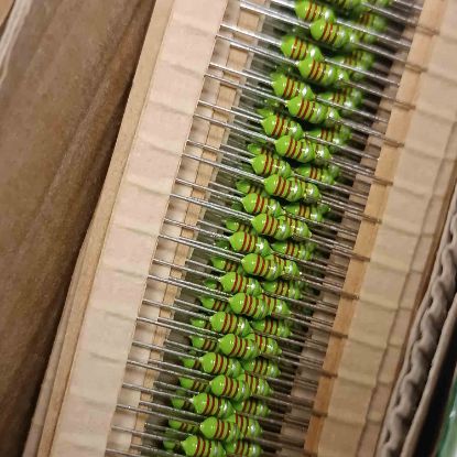 Picture of lal03ta-221k-220uh-inductor