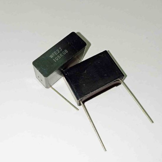 Picture of 1uf-250v-225mm-capacitor
