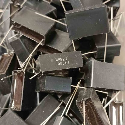 Picture of 1uf-250v-225mm-capacitor-5