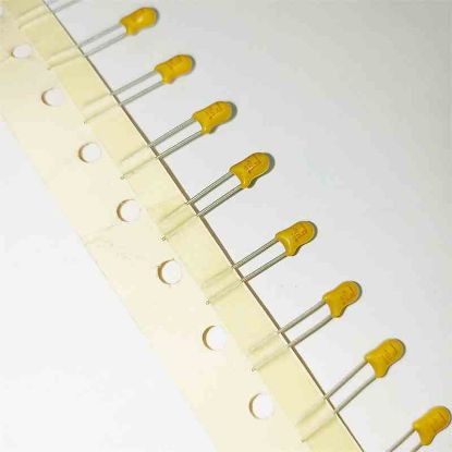 Picture of 22uf-6v-25mm-capacitor