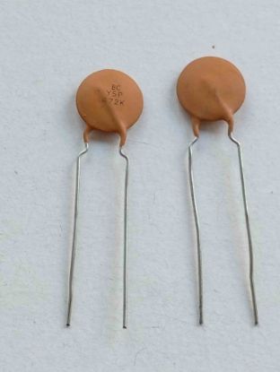 Picture of 4700pf-capacitor