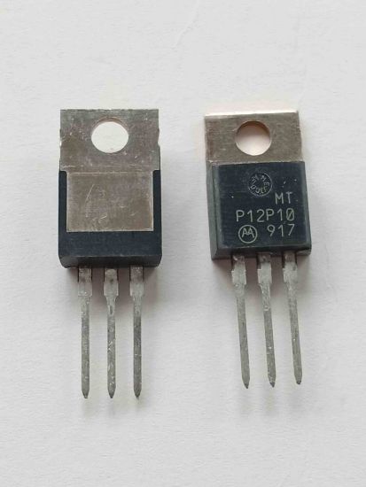 Picture of mtp12p10-12a-100v-to220-transistor