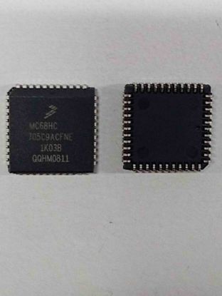 Picture of mc68hc705c9aefne-ic