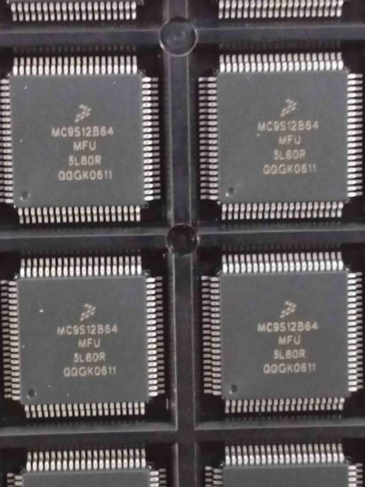 Picture of mc9s12b64-ic