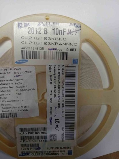 Picture of cl21b103kbnc-001-uf-50v-805