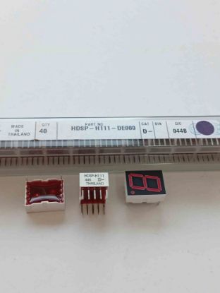 Picture of hdsp-h111-de000-red-7-segment-1-character-common-anode-17v-5ma-0670