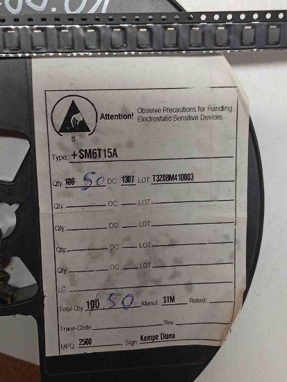 Picture of sm6t15-15v-600w-diode