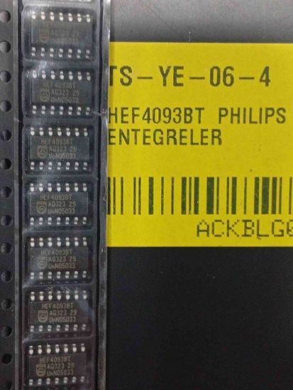 Picture of hef4093bt-smd-ic-2