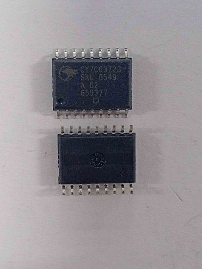 Picture of cy7c63723-smd-ic