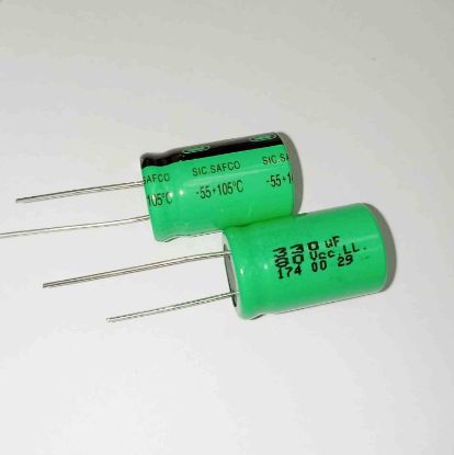 Picture of 330uf-80v-15x25-105-capacitor