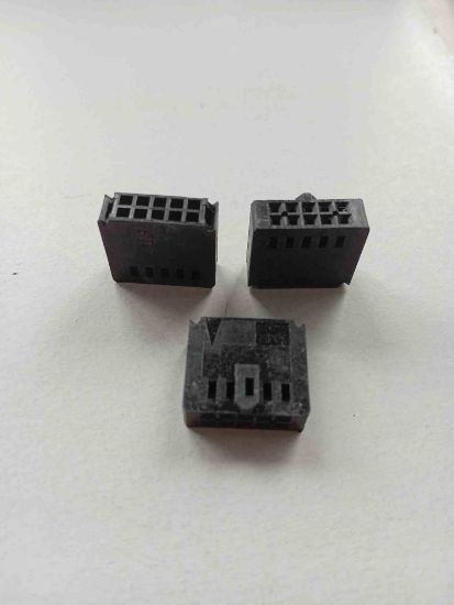 Picture of 10 pin dişi konnektör